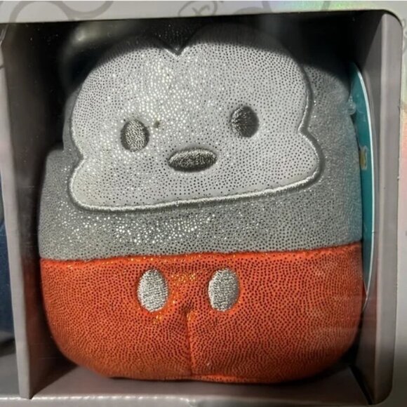 Disney 100 Year Limited Edition Squishmallows Set - Picture 6 of 11